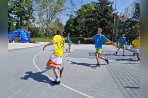 Víťazstvo na kraji v streetbasketbale