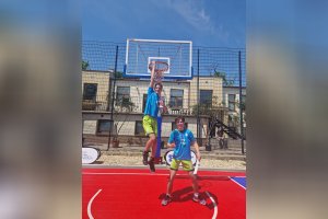 Víťazstvo na kraji v streetbasketbale