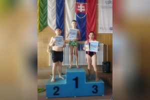 Plavecký výcvik šiestakov