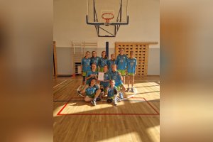 Basketbal v znamení bojovnosti